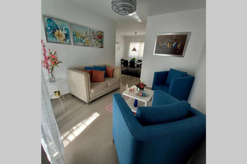 Confortable Apartamento De 3 Tres Habitaciones, Con Hermosa Vista De Area Verde, Ademas De Piscinas Y Juegos Infantiles En Area Recreativa Santiago De Los Caballeros Luaran gambar