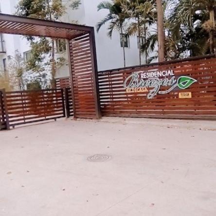 Confortable Apartamento De 3 Tres Habitaciones, Con Hermosa Vista De Area Verde, Ademas De Piscinas Y Juegos Infantiles En Area Recreativa Santiago De Los Caballeros Luaran gambar